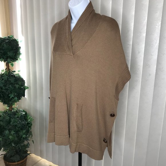 JJ Basics Sweater - Poncho Style | Tan | XS/S - Picture 2 of 9